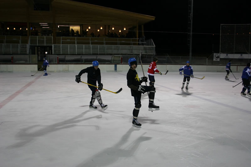 gal/Eishockeyspiel in Toblach/2008-02-02 SVR Eishockey 025.jpg